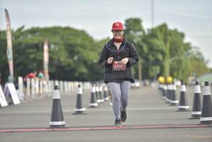 BIB: 0101
                            <button type="button" onclick="openModal(4942065)" class="btn btn-primary btn-sm float-right btn-popup" data-toggle="modal" data-target=".modal-high-quality">
                        <i class="fas fa-shopping-cart"></i> Add to Cart
                    </button>
                                            <button type="button" onclick="isThisMe(4942065, true)" class="btn btn-success btn-sm float-right btn-popup btn-isme hidden" data-toggle="tooltip" data-placement="bottom" title="นี่คือรูปของคุณใช่ไหม คลิกที่นี่เพื่อเอาเข้าอัลบั้ม">
                        <i class="fas fa-plus"></i> Add to album
                    </button>
                    <button type="button" onclick="isThisMe(4942065, false)" class="btn btn-warning btn-sm float-right btn-popup btn-isnotme hidden">
                        <i class="fas fa-ban"></i> Remove from album
                    </button>